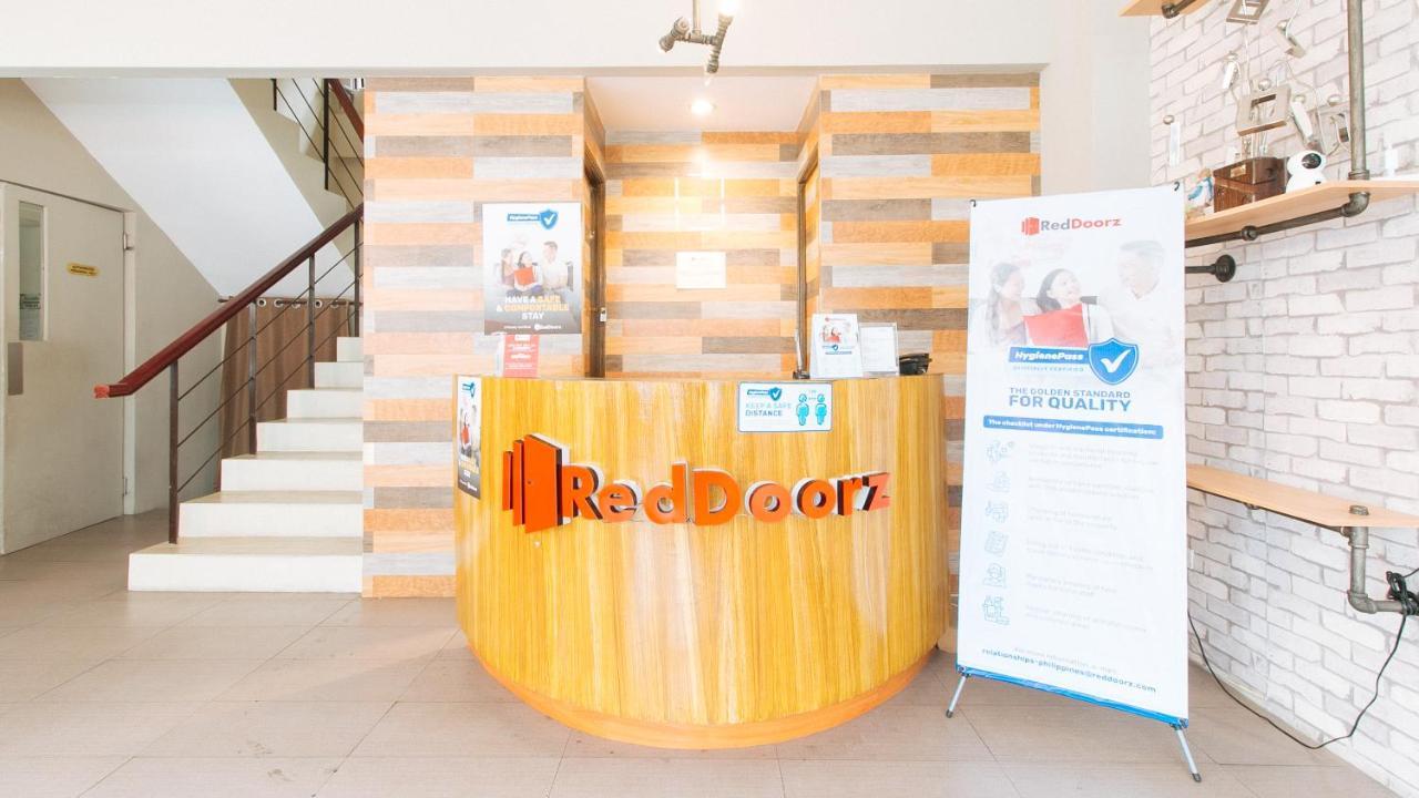 Reddoorz Plus Near Osmena Highway 2 Hotell Manila Eksteriør bilde