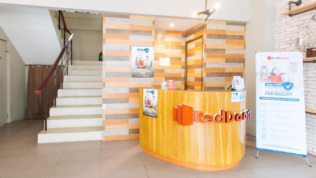 Reddoorz Plus Near Osmena Highway 2 Manila Eksteriør bilde