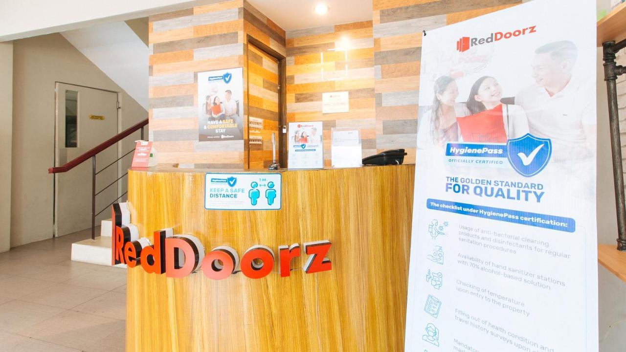 Reddoorz Plus Near Osmena Highway 2 Manila Eksteriør bilde