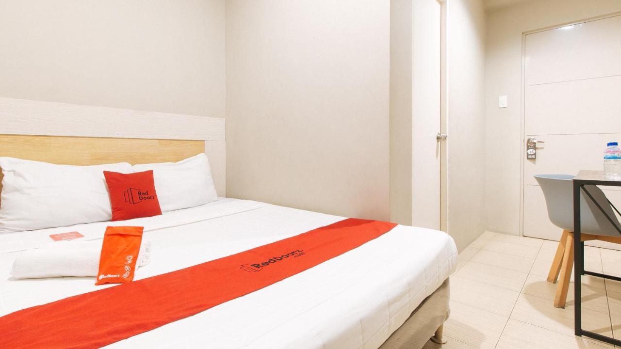 Reddoorz Plus Near Osmena Highway 2 Manila Eksteriør bilde