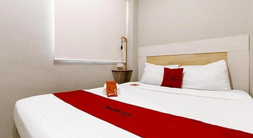 Reddoorz Plus Near Osmena Highway 2 Hotell Manila Eksteriør bilde