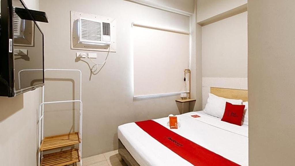 Reddoorz Plus Near Osmena Highway 2 Hotell Manila Eksteriør bilde