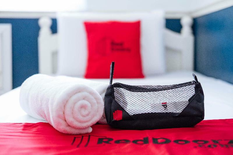 Reddoorz Plus Near Osmena Highway 2 Manila Eksteriør bilde
