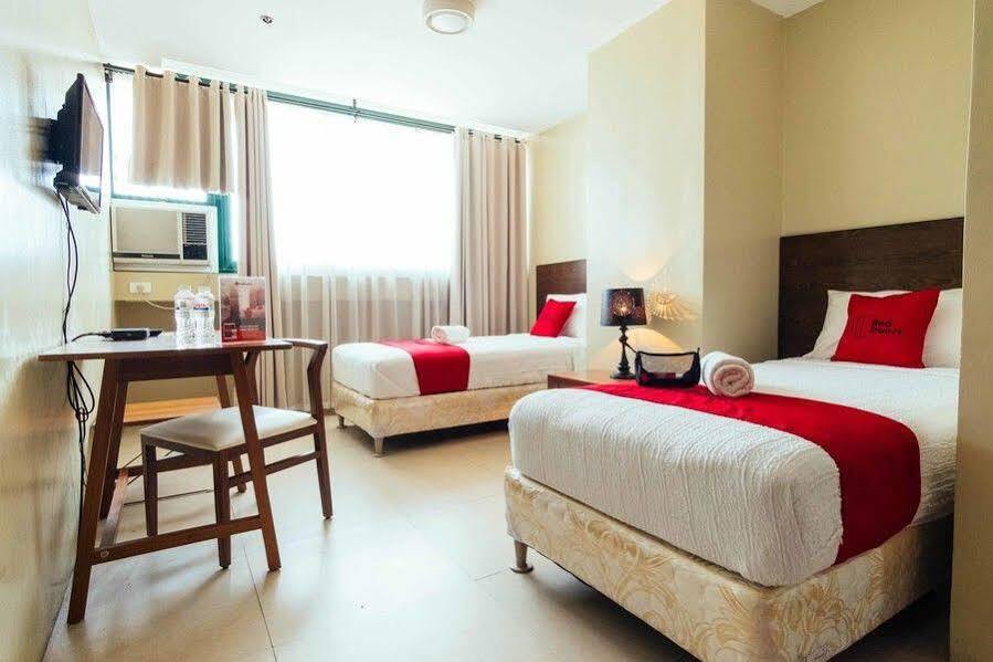 Reddoorz Plus Near Osmena Highway 2 Manila Eksteriør bilde