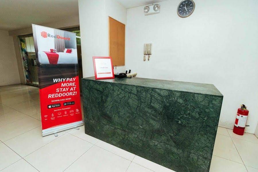 Reddoorz Plus Near Osmena Highway 2 Manila Eksteriør bilde